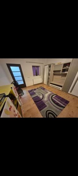 Casă cu 3 camere în Central