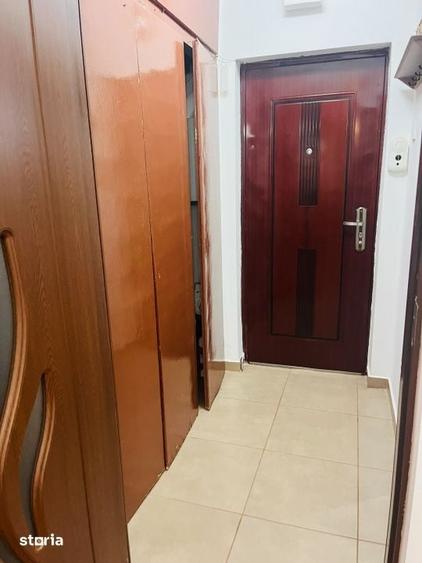 Garsoniera practica, locatie excelenta | Piata Baba Novac - Brazda - 15