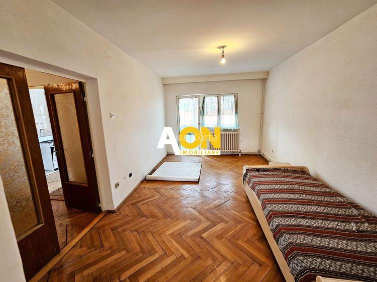Apartament 3 camere, etaj 2 + Garaj + boxa, Caroline Cetate