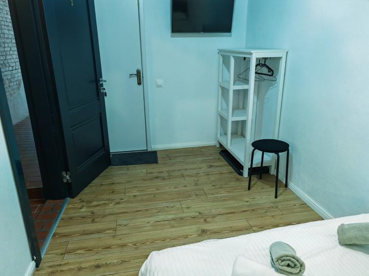 Apartament cu 4 camere decomandat, mobilat în Centrul Istoric