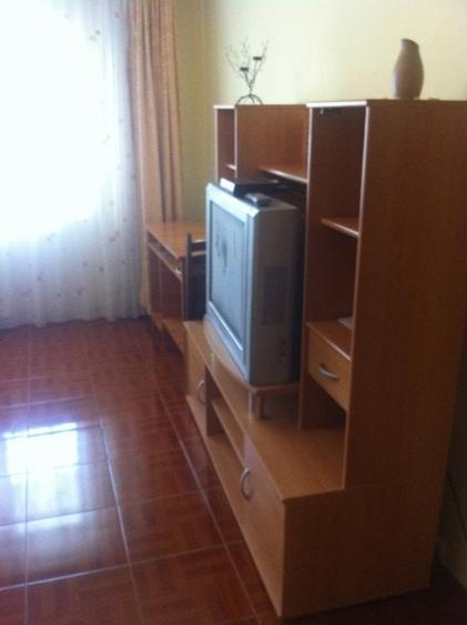 Garsonieră decomandată, mobilată în Inel II