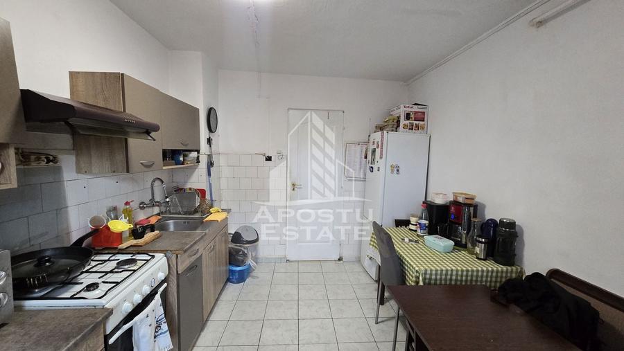 Apartament cu 4 camere de vânzare, zona Lipovei, Timișoara - 8