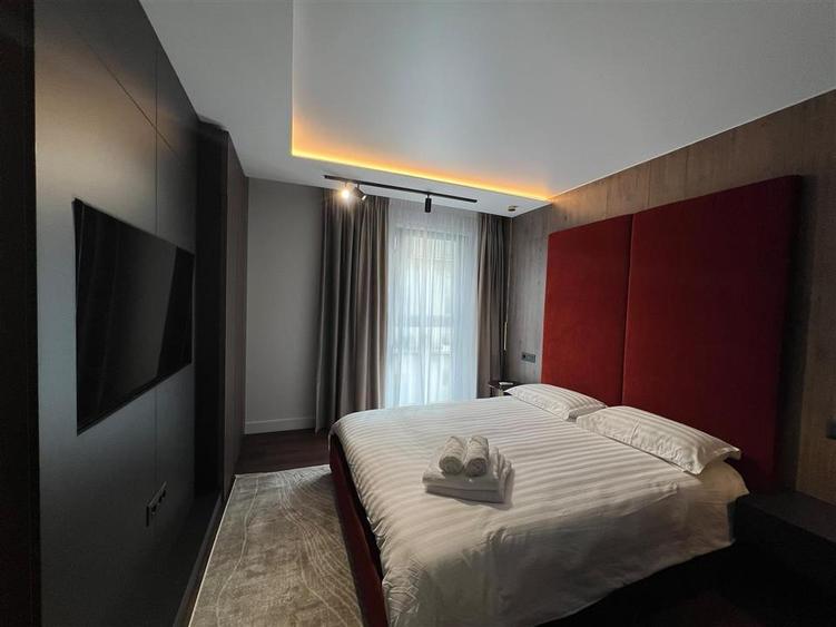 Apartament cu 3 camere decomandat în Ultracentral