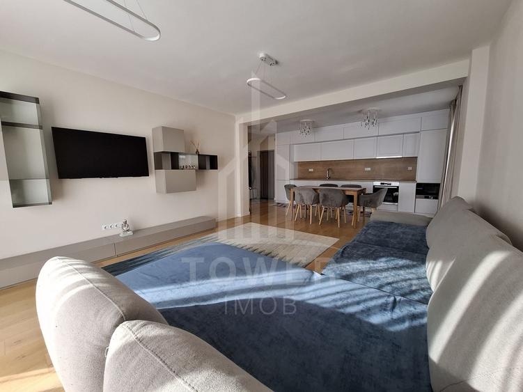 Penthouse cu 4 camere decomandat în Arhitecților - Calea Cisnădiei