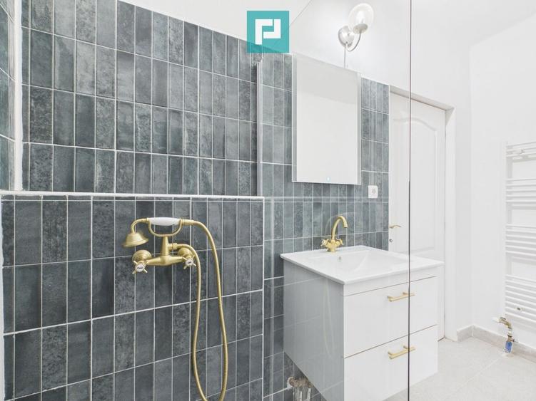 Casă individuală cu 3 camere cu Canalizare în Central