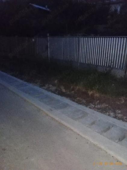 Casă cu 5 camere cu Teren 981 Mp în Blăjani