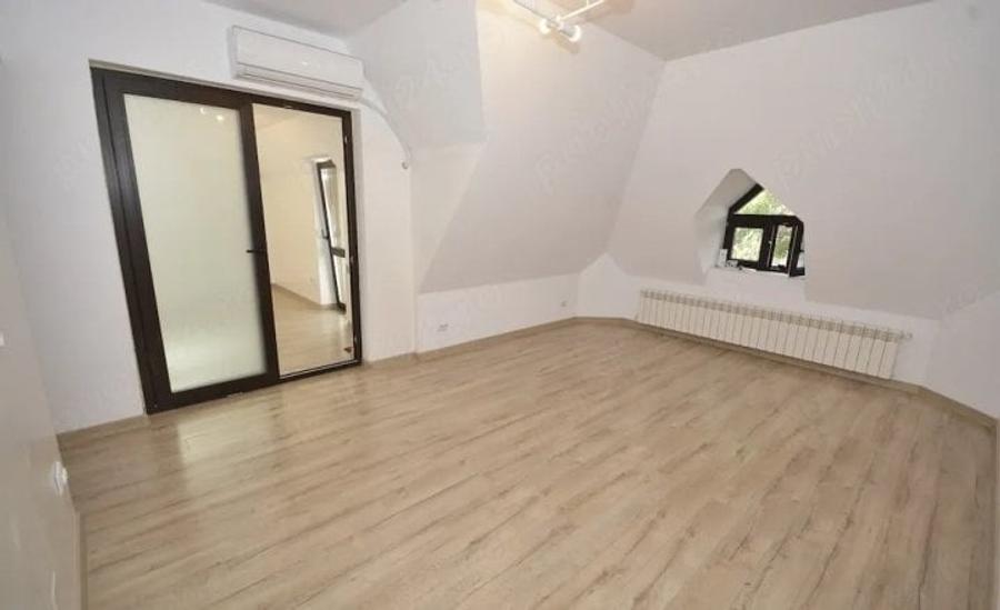 Apartament cu 4 camere semidecomandat, mobilat în Dorobanți