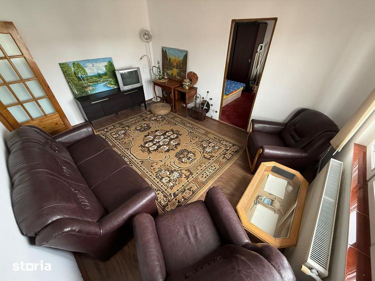 Apartament cu 3 camere în Central