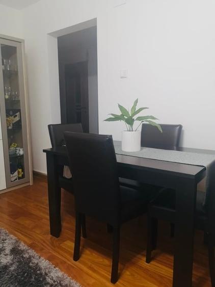 Apartament cu 2 camere, mobilat în Sud