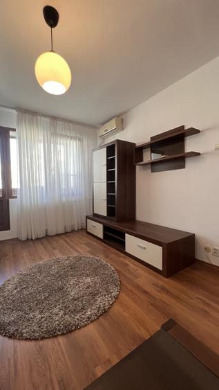 Garsonieră decomandată, mobilată în Iancului