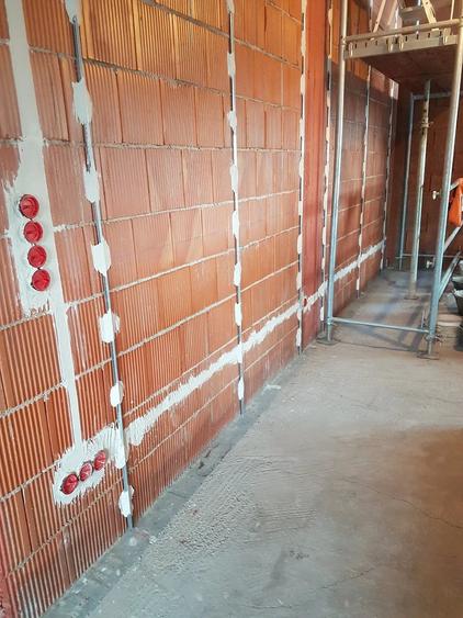 Casă cu Teren 300 Mp în Agigea