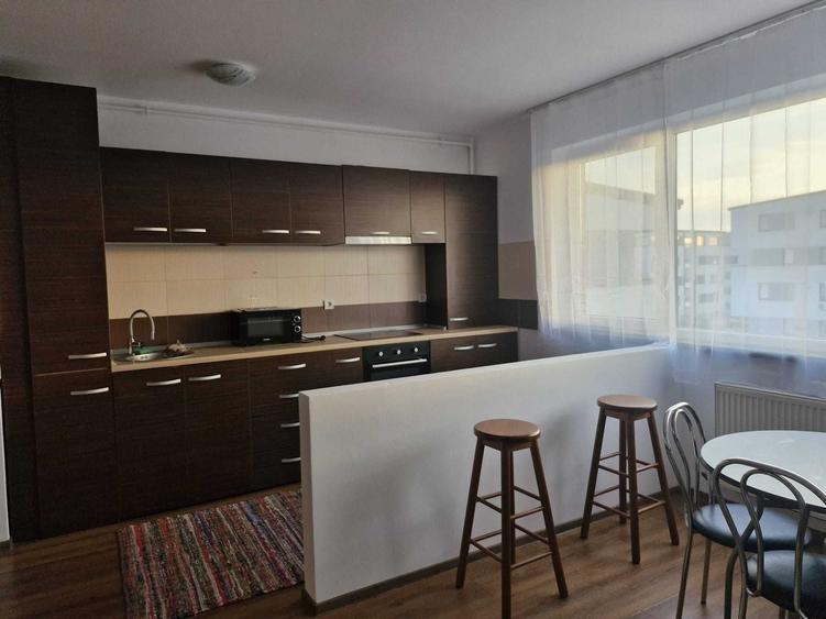 Apartament cu 2 camere semidecomandat în Florești
