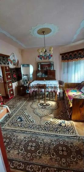 Vand casa de locuit sat Luieriu
