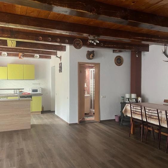 Casă cu Teren 500 Mp în Central