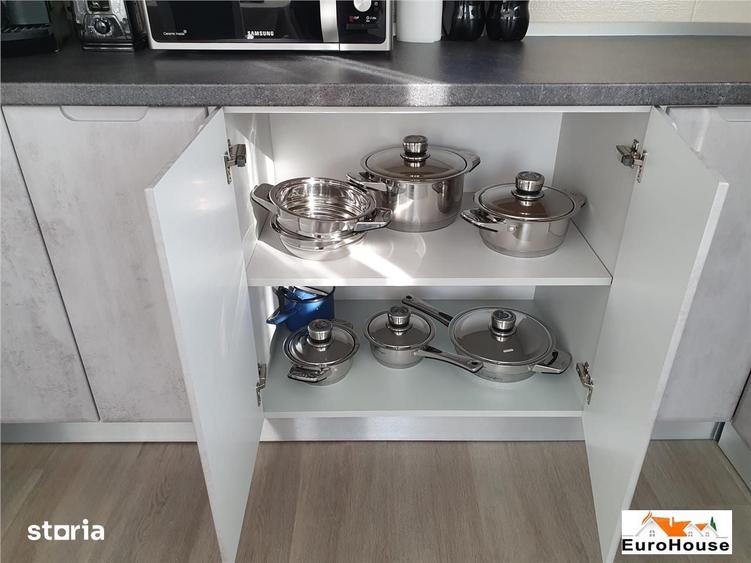 Casă cu 4 camere cu Teren 300 Mp în Cetate