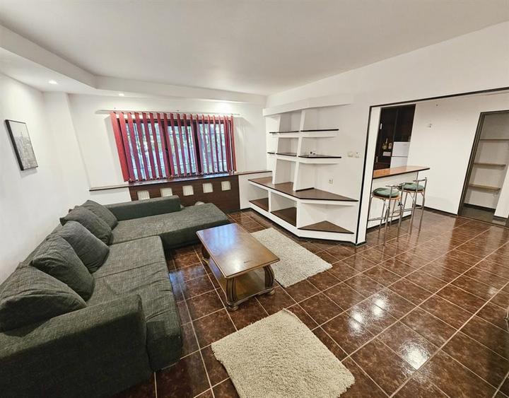 Apartament cu 2 camere semidecomandat, mobilat în Oancea