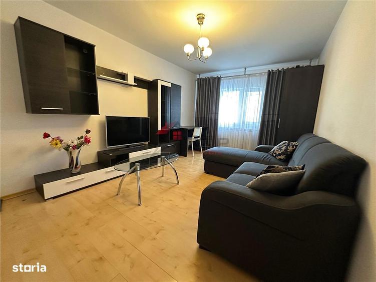 Apartament cu 2 camere decomandat în Nicolina