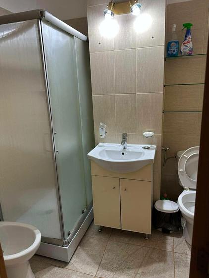 Apartament cu 2 camere decomandat în Energiei