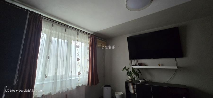 Vand apartament sector 6 , Alea Petrachesti - Propietar