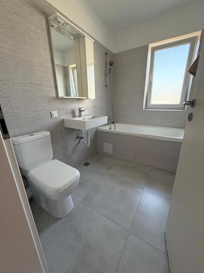Apartament cu 2 camere decomandat în 1 Decembrie 1918