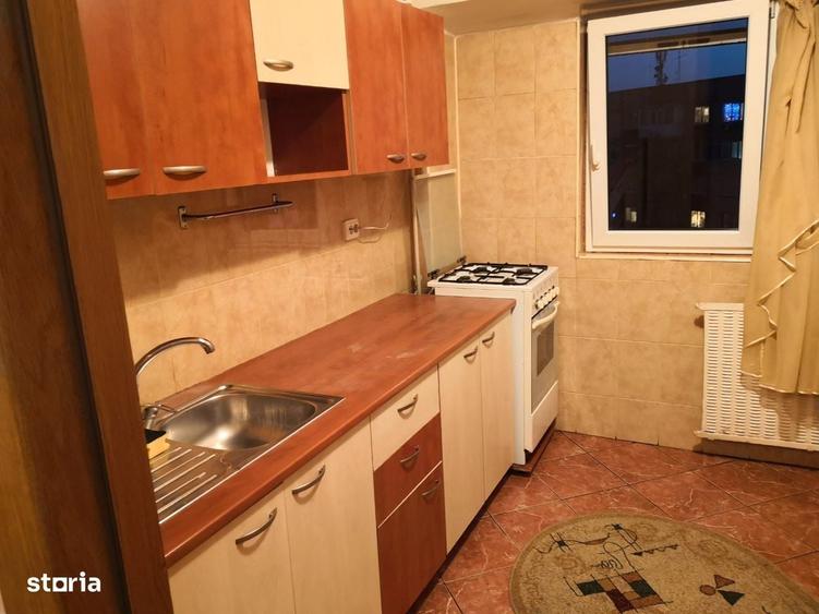 Apartament cu 2 camere în Păcii