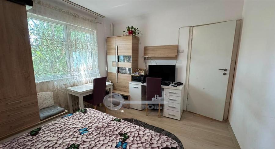 Apartament cu 2 camere decomandat, mobilat în Alexandru cel Bun