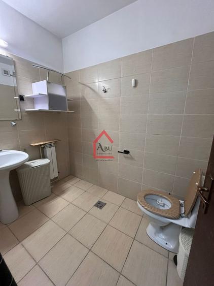 Apartament cu 2 camere semidecomandat, mobilat în Tătărași