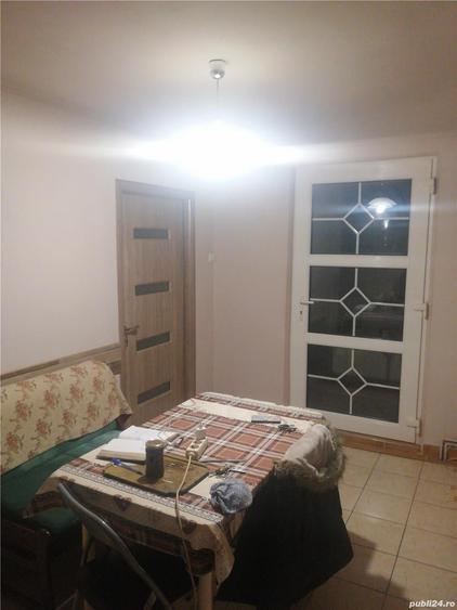 Casă cu 3 camere în Central