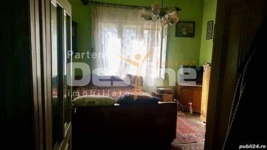 Casă individuală cu 3 camere cu Canalizare în Simeria