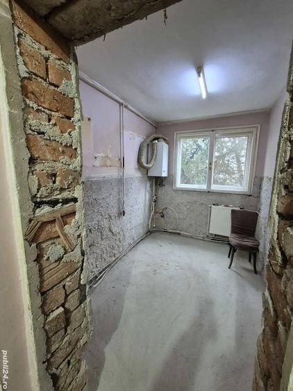 Apartament cu 2 camere semidecomandat în Vest