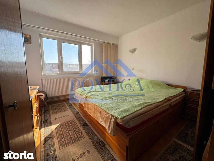 Apartament cu 3 camere decomandat, mobilat în Casa de Cultură