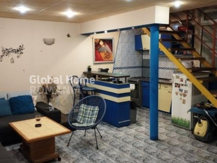 Casă individuală cu 7 camere cu Canalizare în Splaiul Unirii