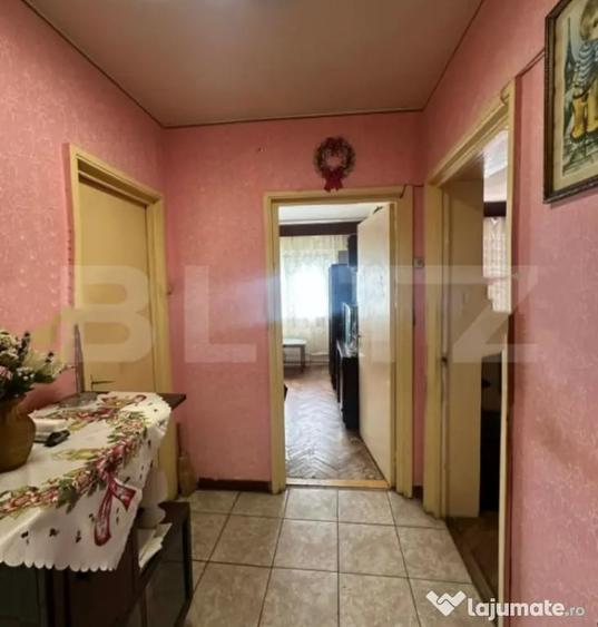 Apartament cu 2 camere decomandat în Solidarității