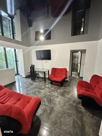 Apartament cu 2 camere semidecomandat în Viziru