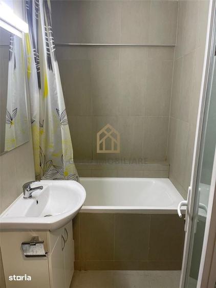 Apartament cu 2 camere decomandat în Traian
