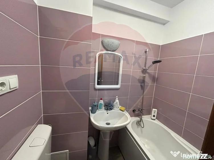 Spațiu comercial, de 90 mp, în Central