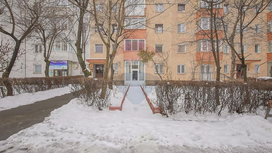 SPATIU 40 MP UTILI CU VAD | BULEVARDUL ALEXANDRU VLAHUTA NR. 21 | - 4