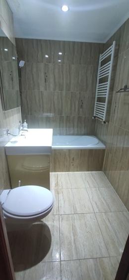 Apartament cu 2 camere decomandat în Vărsătura