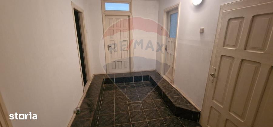 Apartament cu 2 camere în Republicii