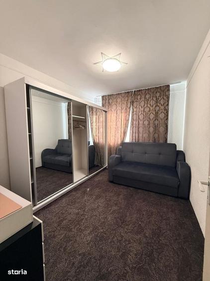 Apartament cu 3 camere decomandat în Tătărași