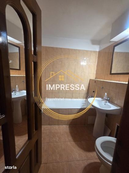 Apartament cu 3 camere decomandat în Burdujeni