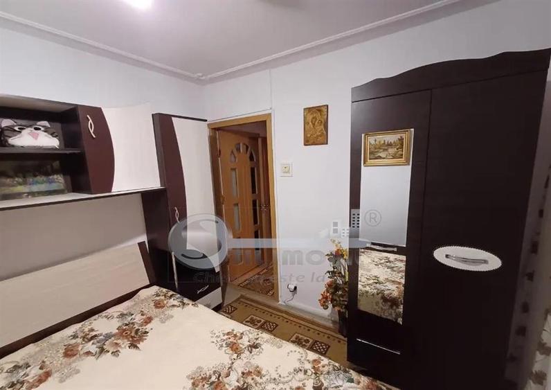 Garsonieră decomandată în Galata