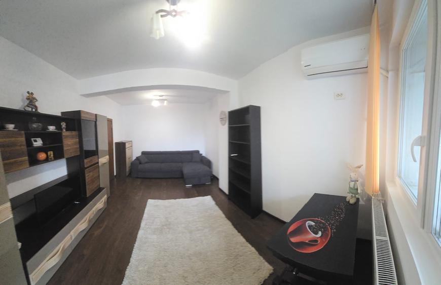Apartament cu 2 camere decomandat în Mihai Bravu