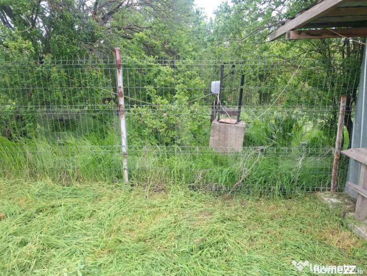 Casă cu 5 camere cu Teren 2300 Mp în Mătăsaru