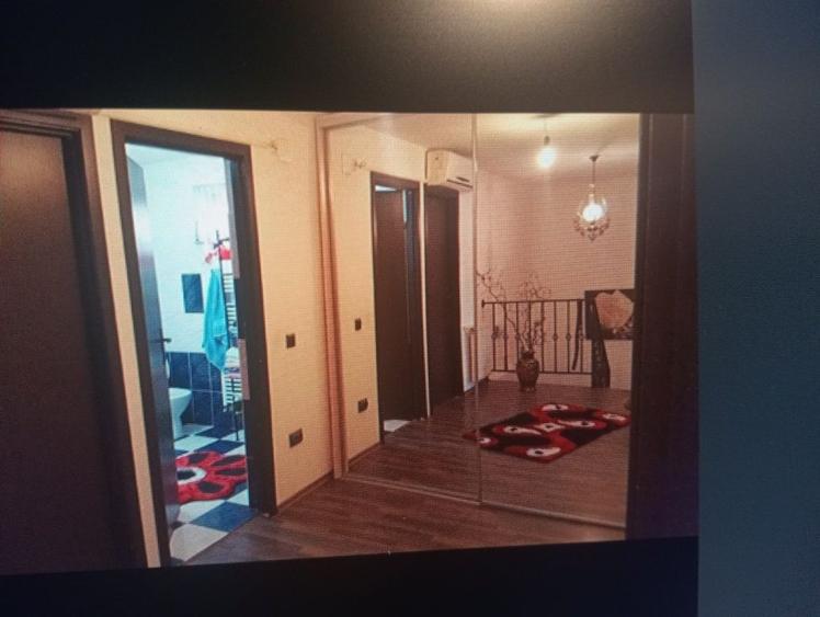 Casă cu 4 camere cu Teren 40 Mp în Exterior Vest
