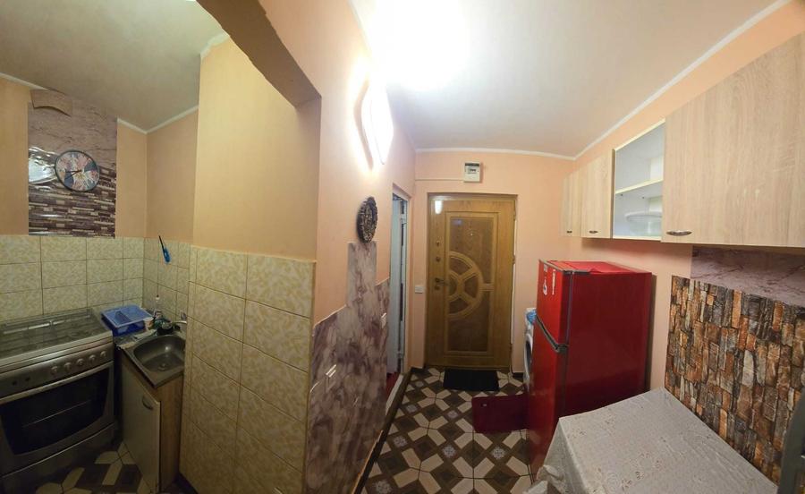 Garsonieră semidecomandată în Central