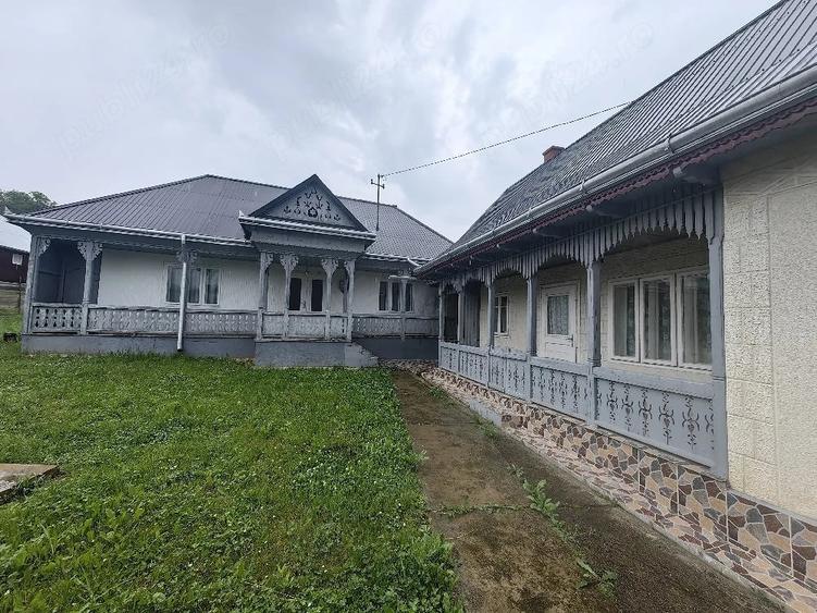 Casă cu 2 camere cu Teren 4000 Mp în Bălțătești