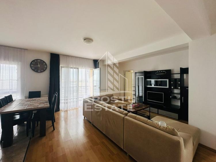Apartament cu 3 camere decomandat, mobilat în Micălaca
