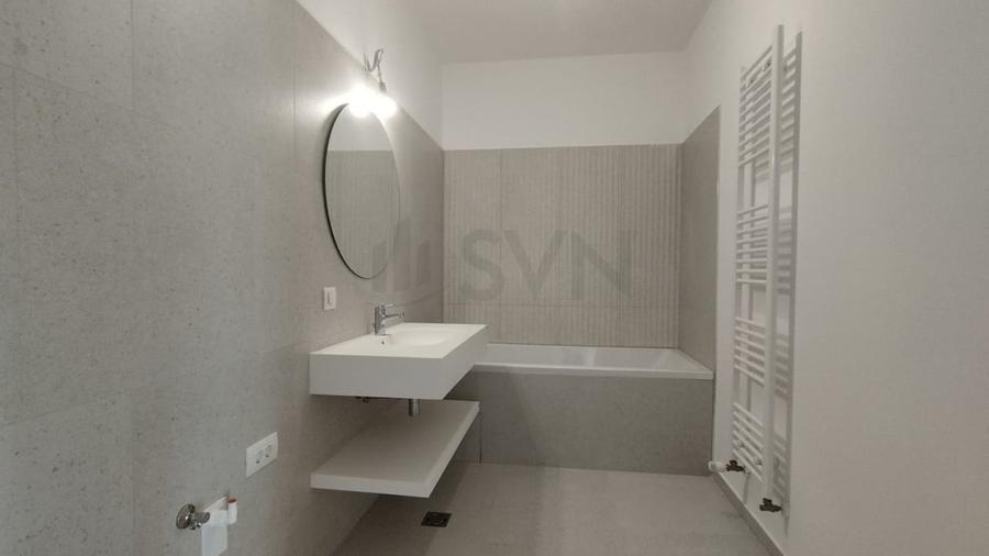 Apartament cu 2 camere semidecomandat, mobilat în Băneasa