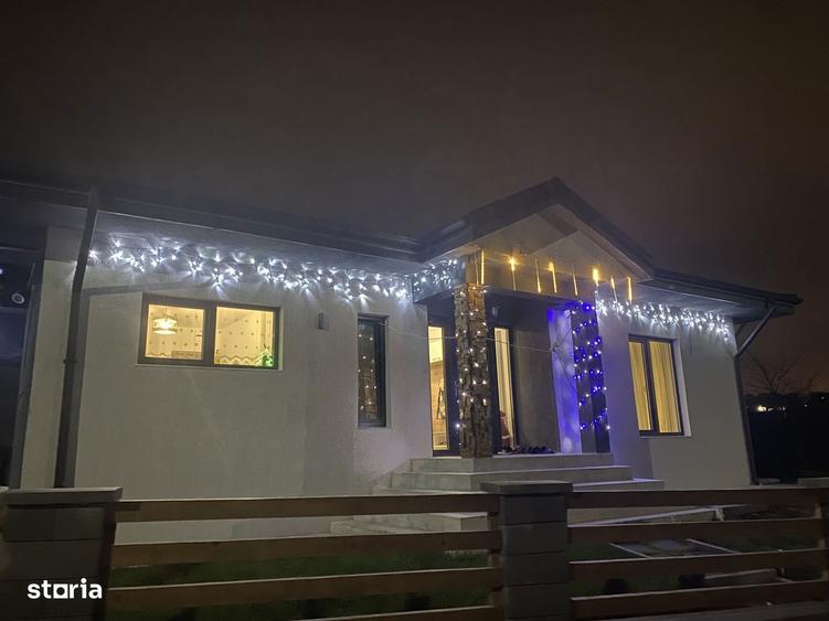 Casă cu 4 camere cu Teren 151 Mp în Miroslava